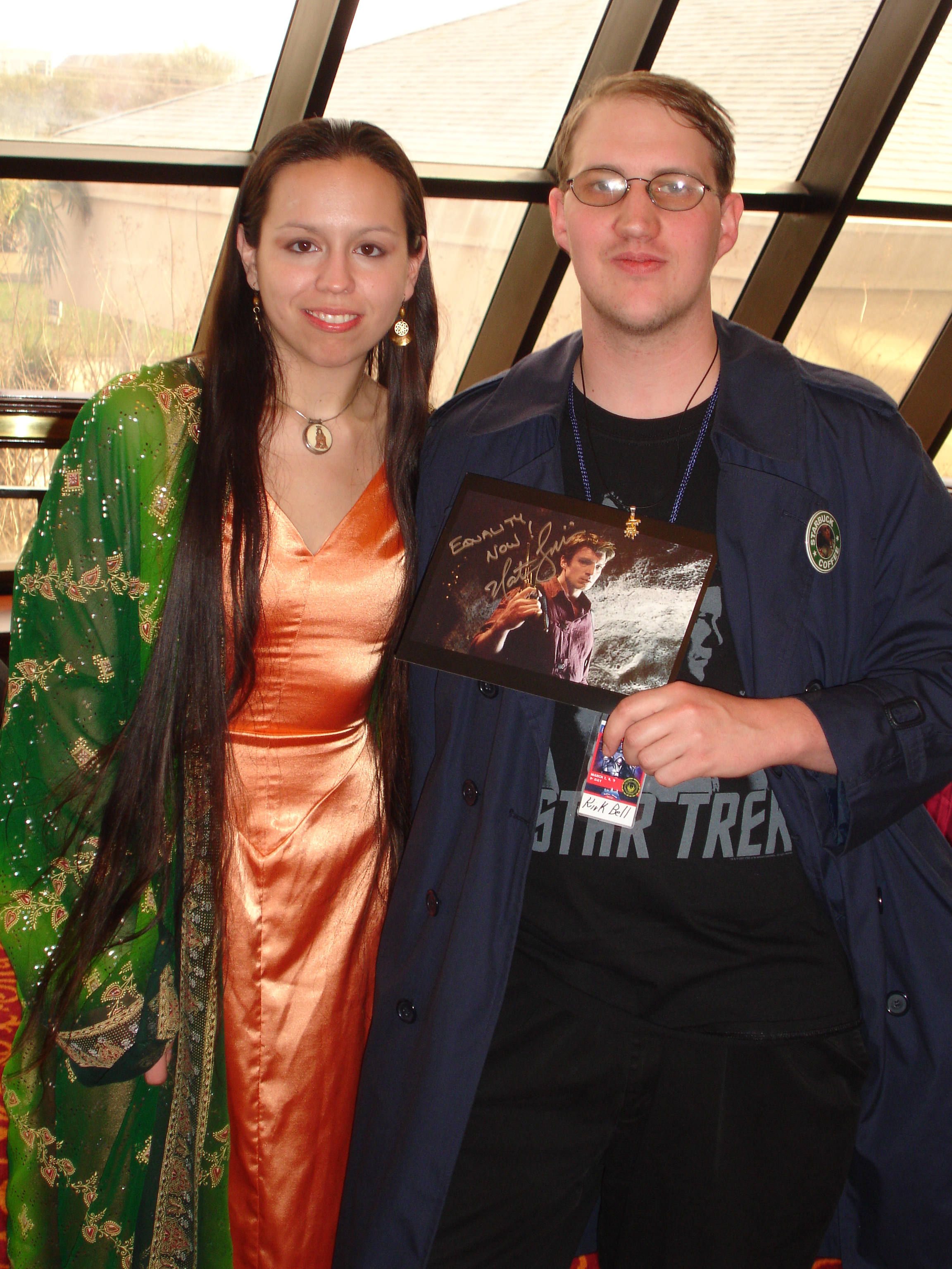 Beth and a raffle winner!_3025308556_o.jpg